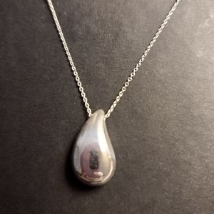 Tiffany & Co teardrop necklace